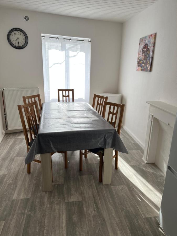 Charmante Maison De Ville Avec Parking A Cote. モルレー エクステリア 写真